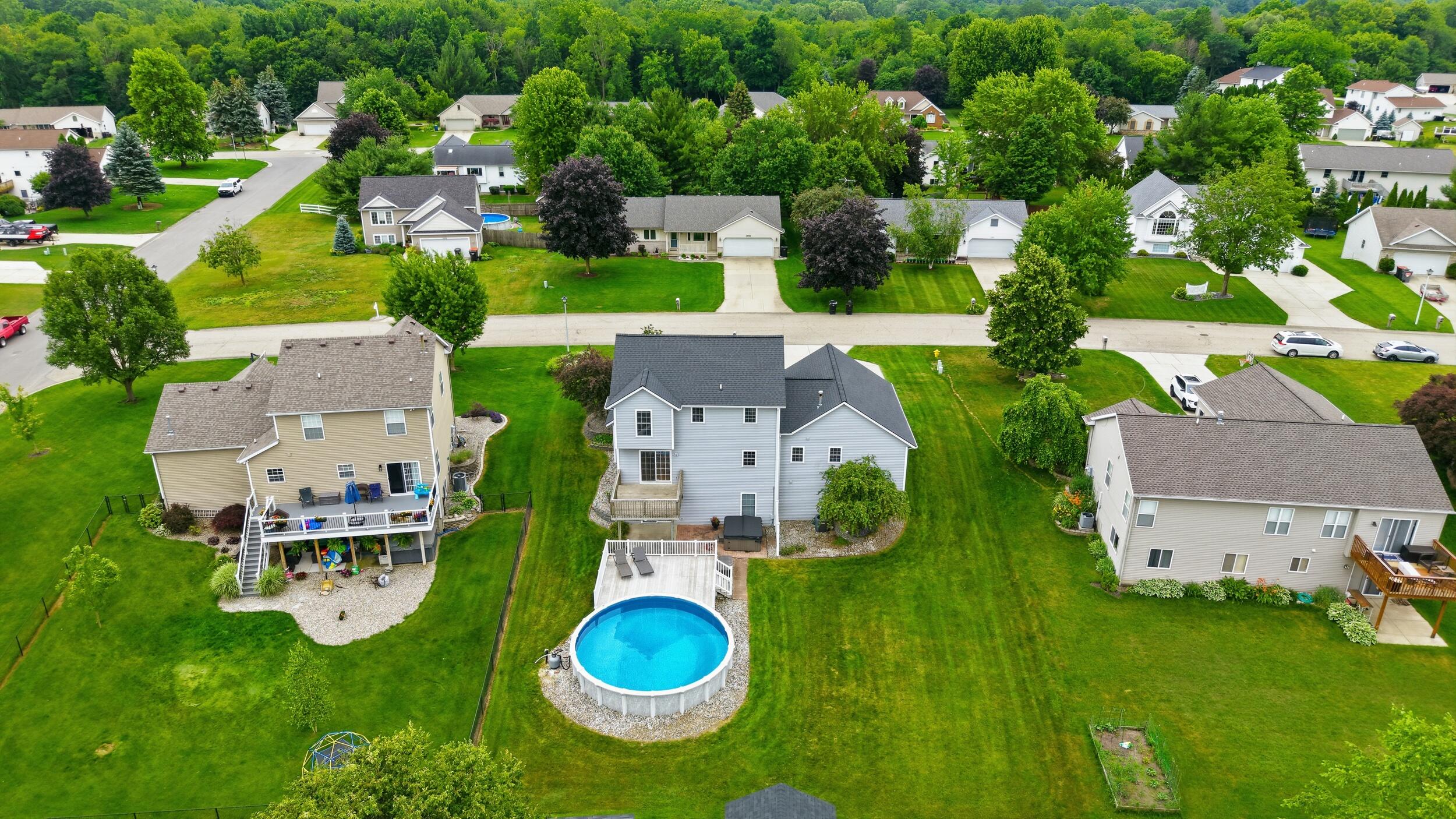 2485 Willow Ridge Drive