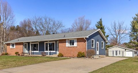 5817 Country View Drive 5815 Allendale Charter Township MI 49401