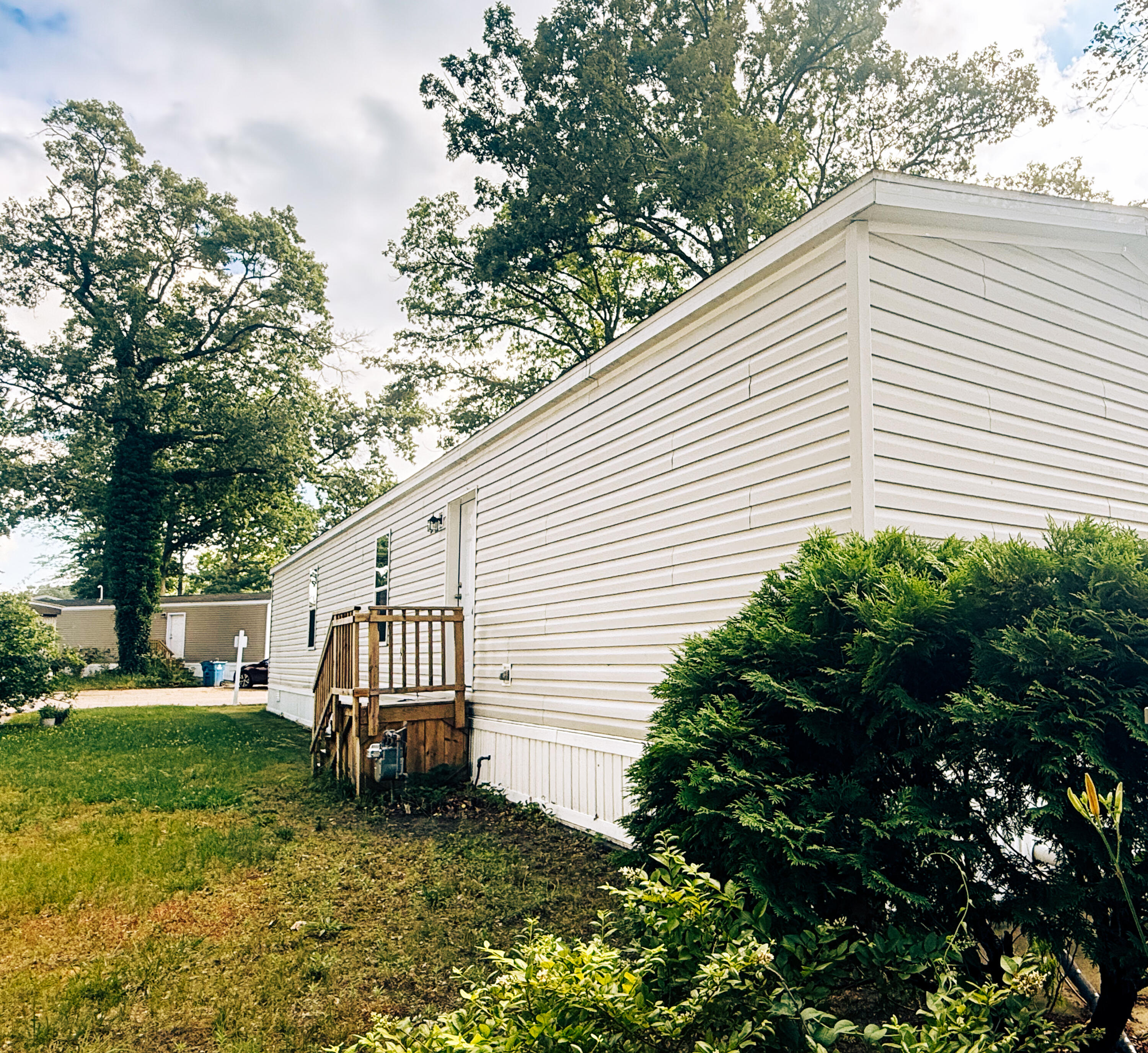 14787 Apple Drive 403