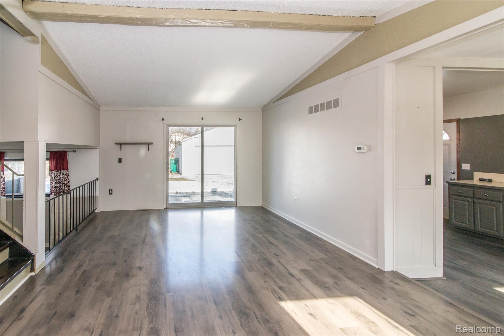 22448 Armstrong Avenue