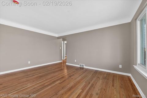 Tiny photo for 11214 Mae Avenue, Warren City, MI 48089 (MLS # 20261010241)