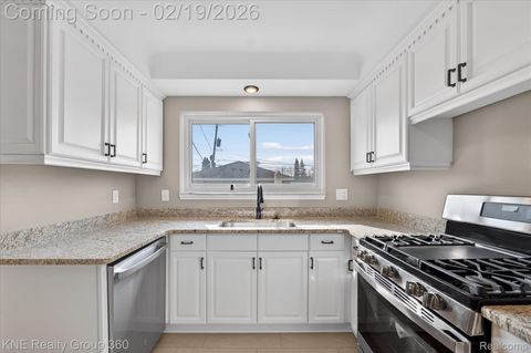 Tiny photo for 11214 Mae Avenue, Warren City, MI 48089 (MLS # 20261010241)