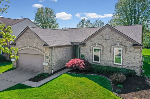 821 Huntington Drive South Lyon City MI 48178