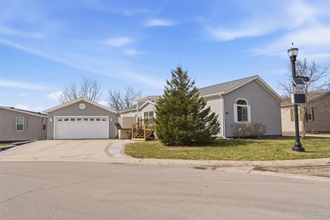 11050 Willowgreen Court Green Oak Township MI 48178