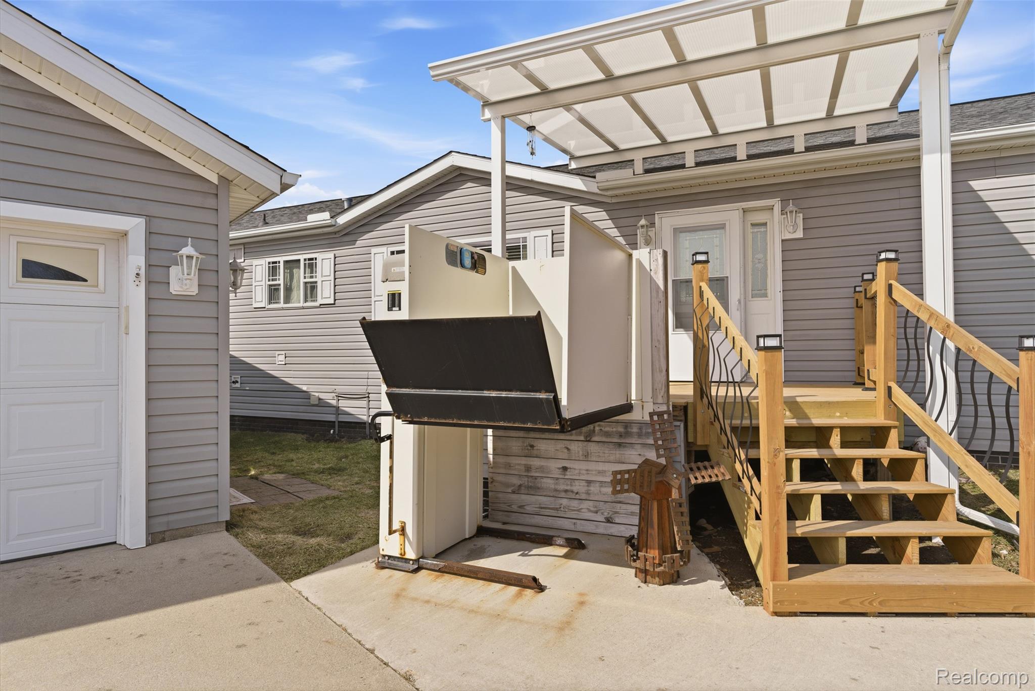 11050 Willowgreen Court