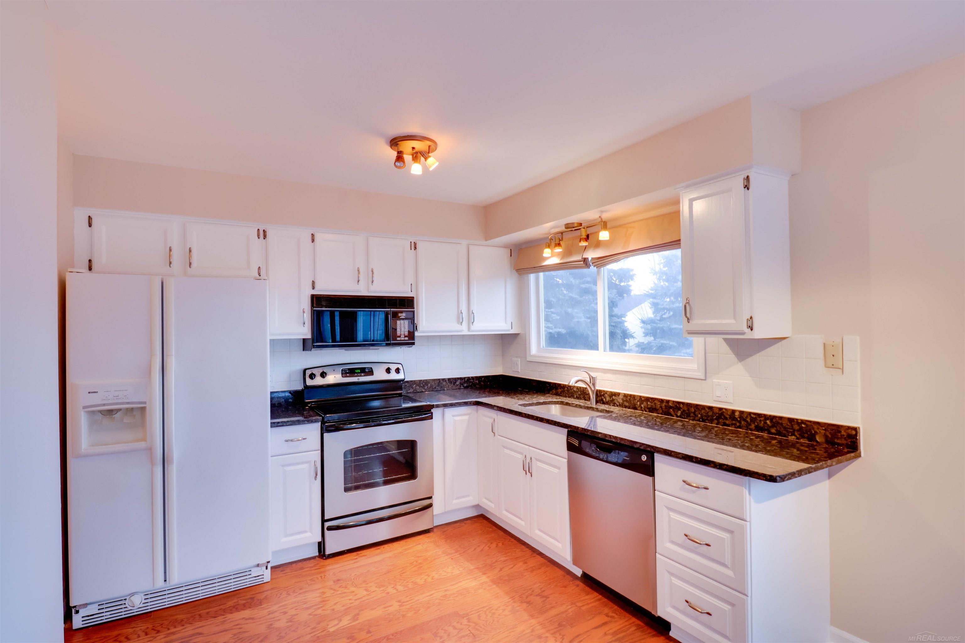 1609 Glen Meadow Court