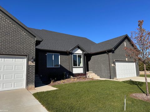 26185 Juliagrove Lane Chesterfield Township MI 48051