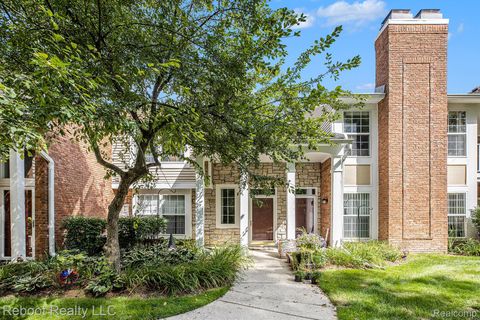 56083 Chesapeake Trail Utica City MI 48316