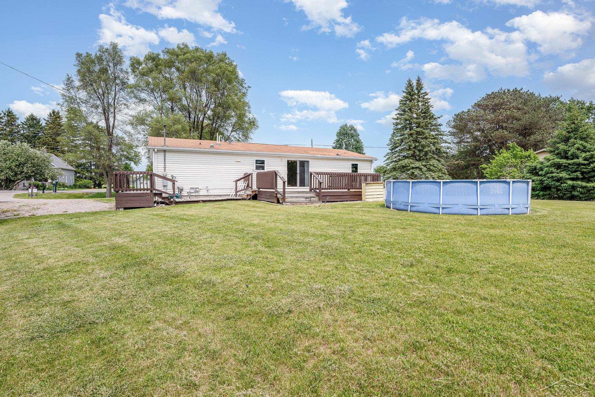 Portsmouth Charter Township, Michigan 48708, United States, 3 Bedrooms Bedrooms, ,2 BathroomsBathrooms,Residential,Active,150931