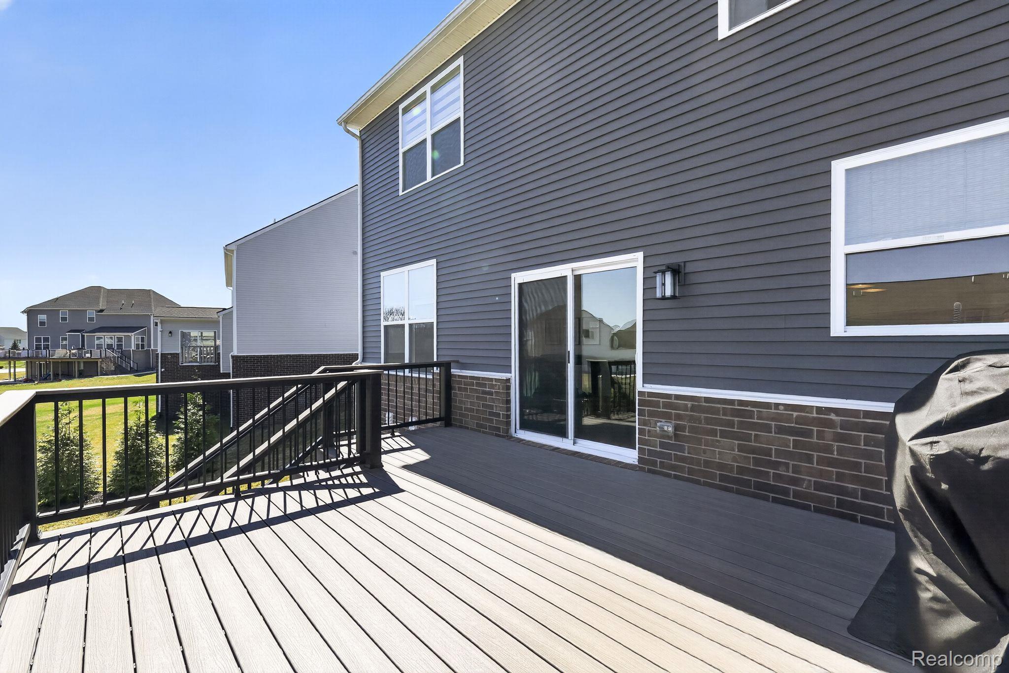 26512 International Drive
