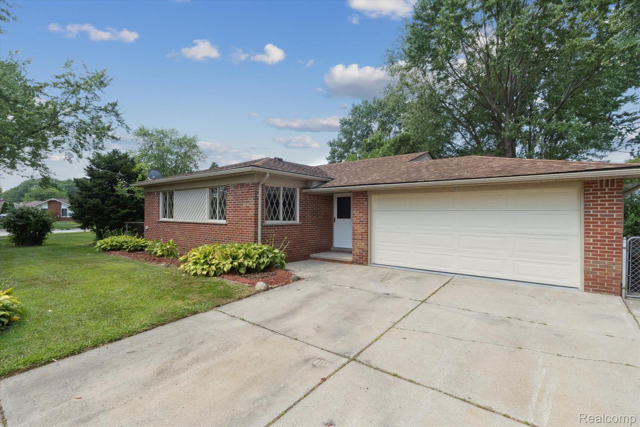 11261 Alwardt Drive