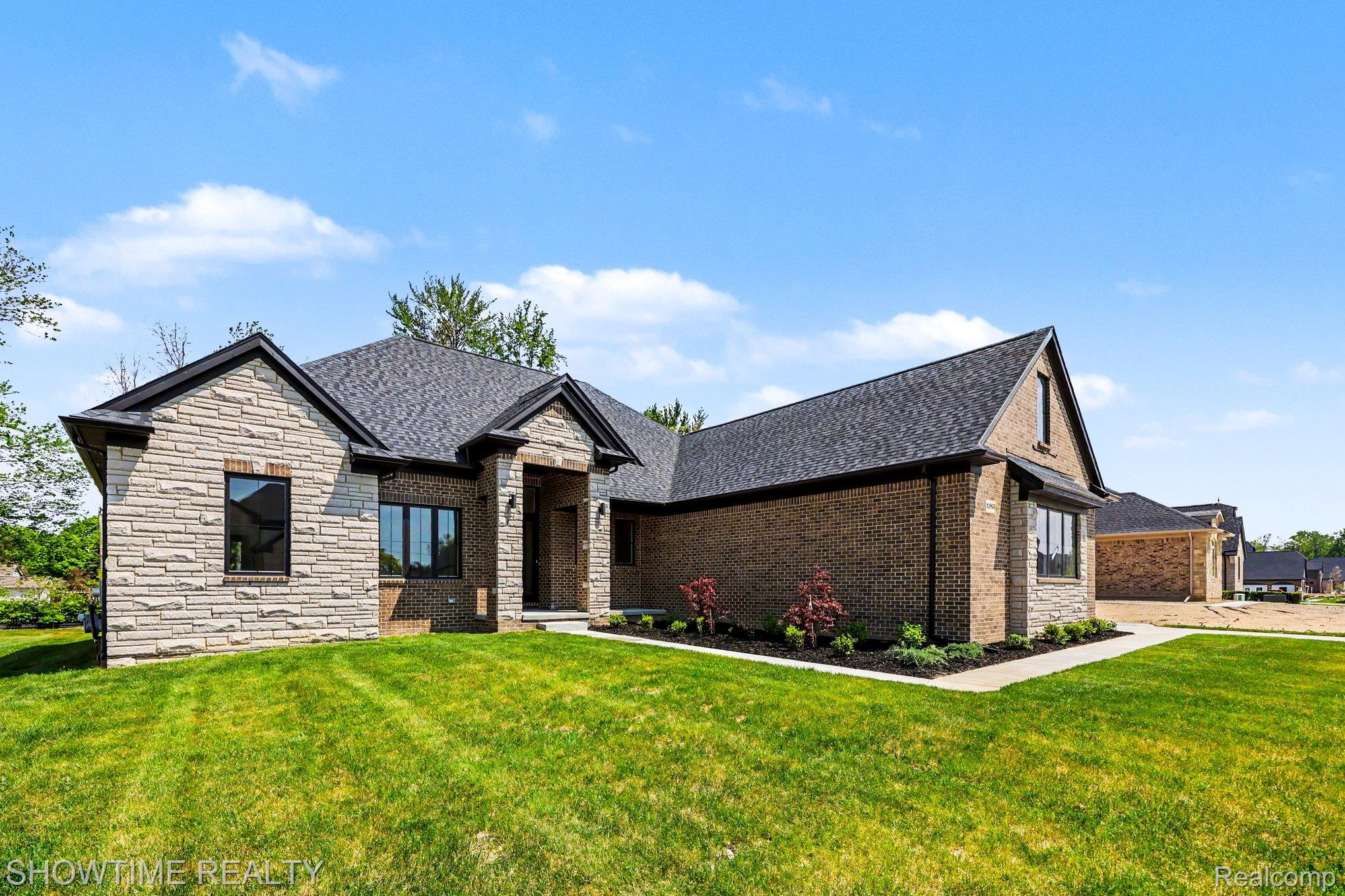 11695 ENCORE Drive