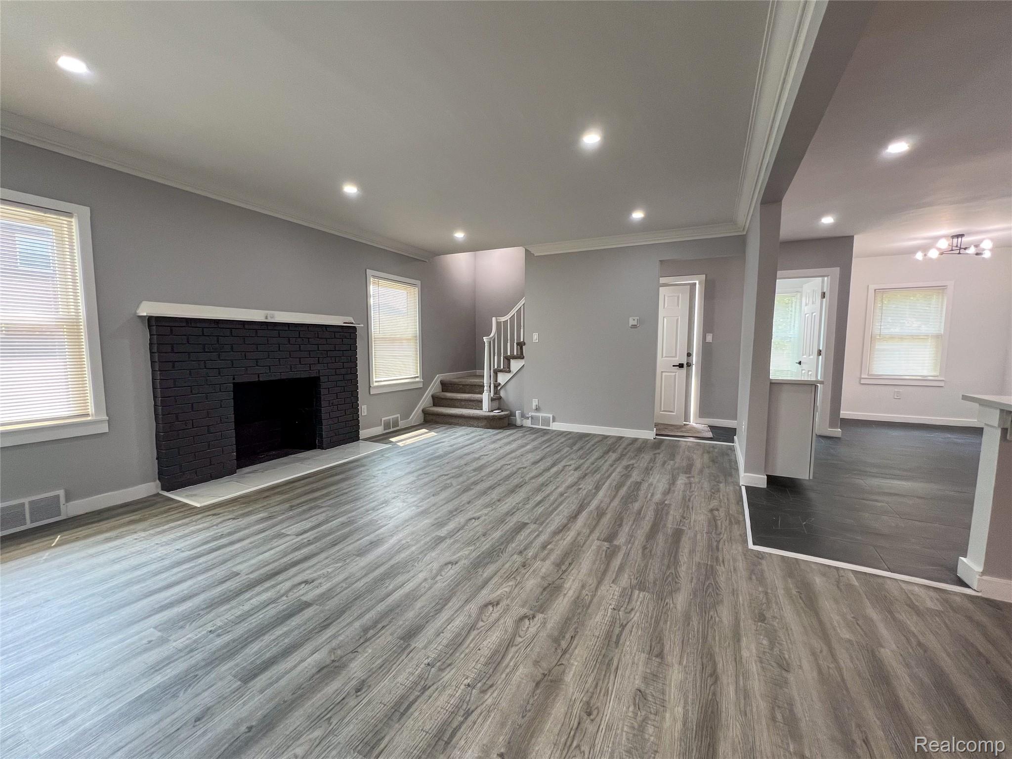 18603 Roselawn Street