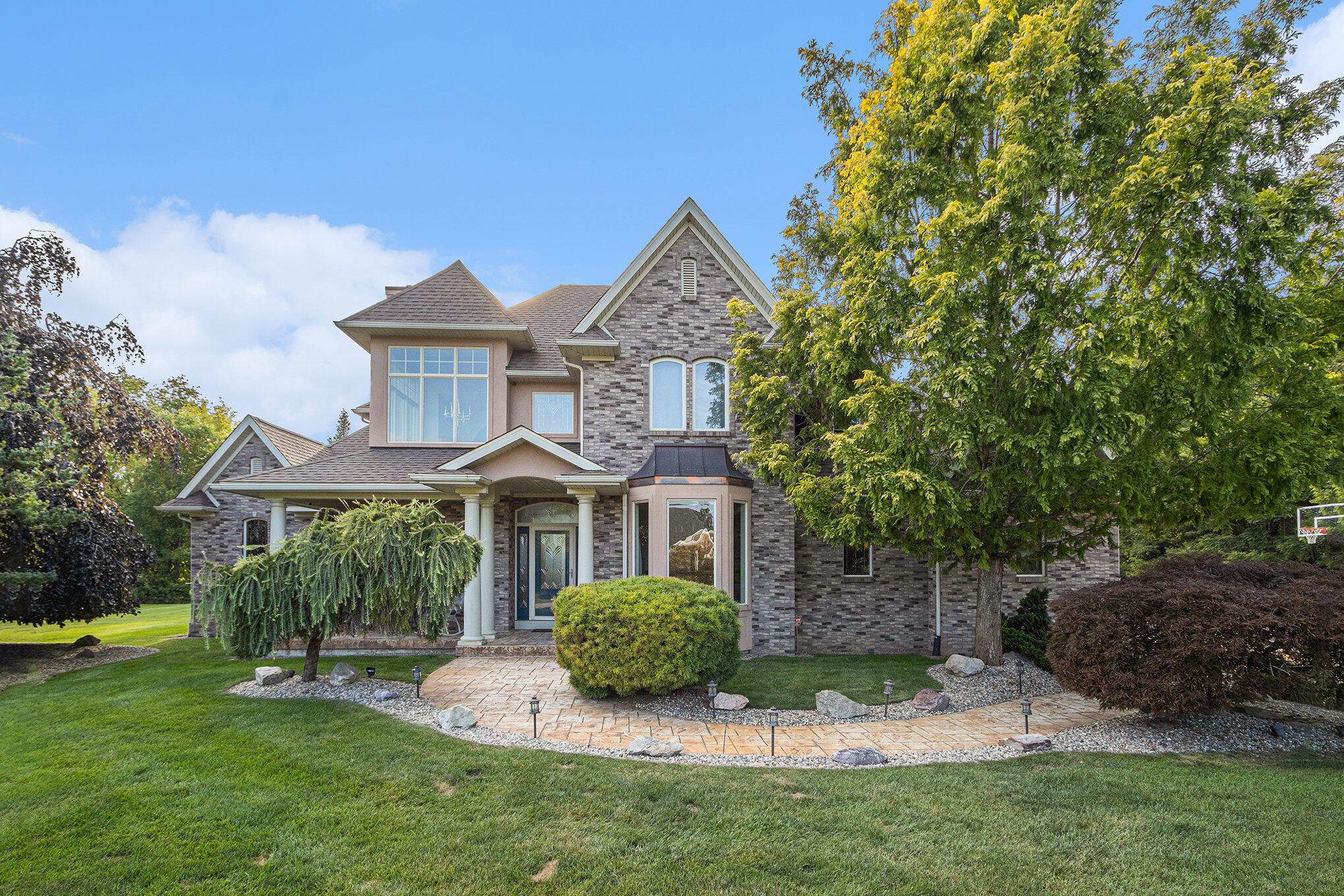 318 Minges Hills Drive