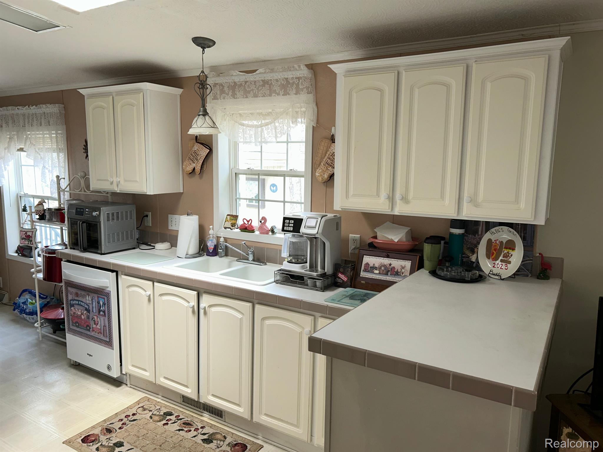 Oxford Charter Township Oakland, Michigan 48371, United States, 3 Bedrooms Bedrooms, ,2 BathroomsBathrooms,Residential,Active,115841