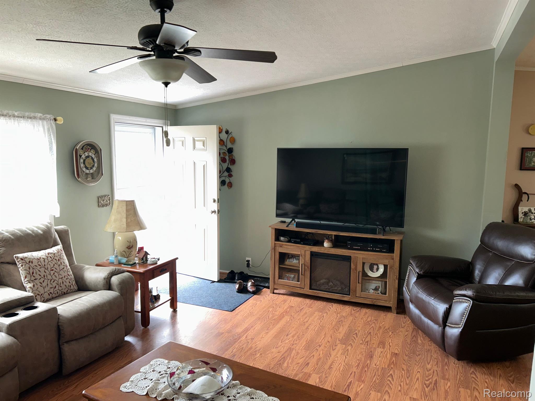 Oxford Charter Township Oakland, Michigan 48371, United States, 3 Bedrooms Bedrooms, ,2 BathroomsBathrooms,Residential,Active,115841