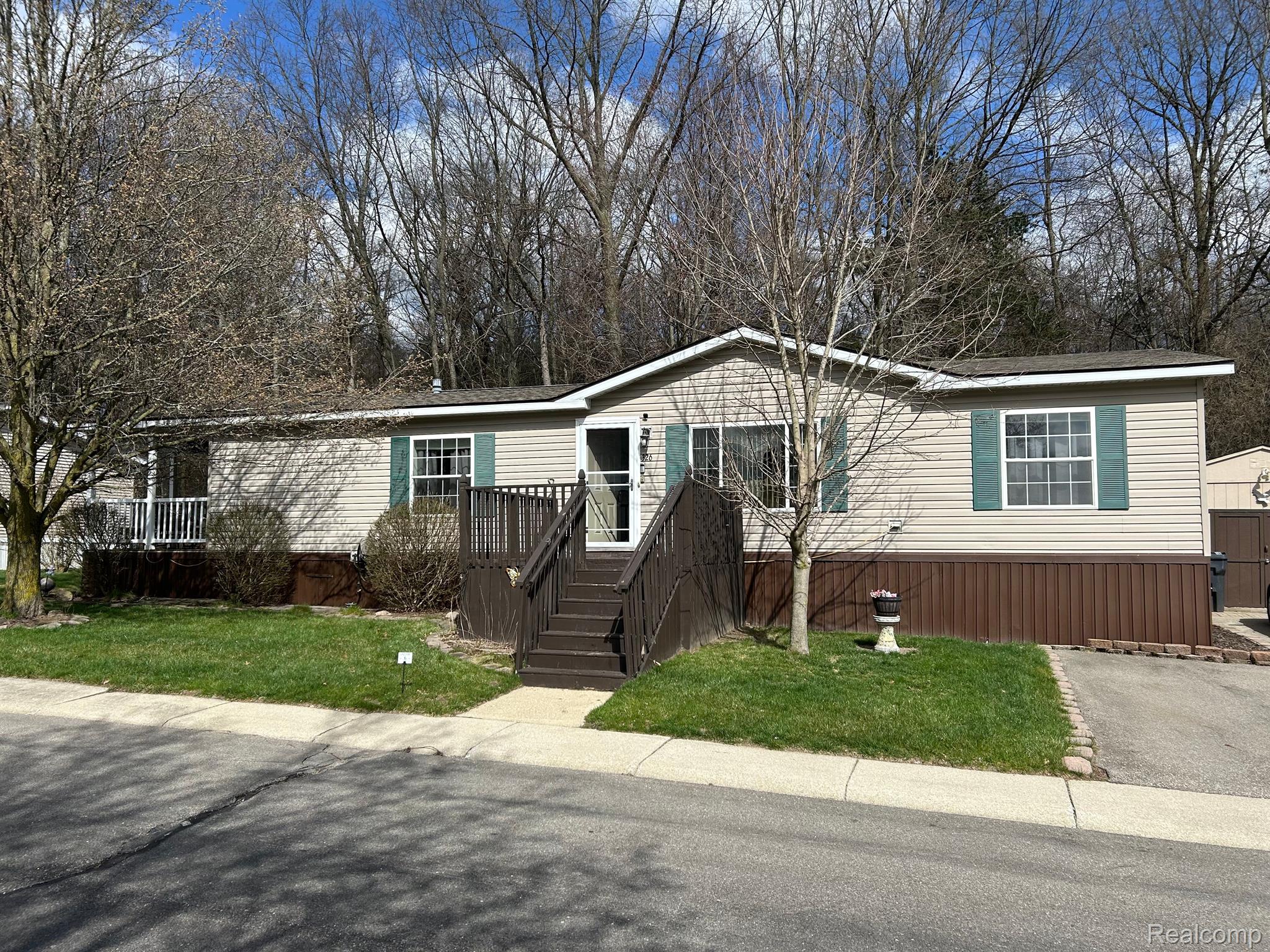 Oxford Charter Township Oakland, Michigan 48371, United States, 3 Bedrooms Bedrooms, ,2 BathroomsBathrooms,Residential,Active,115841