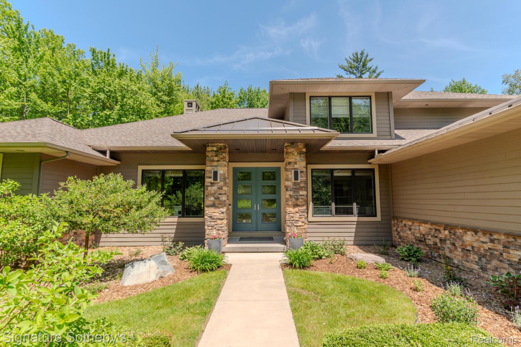 3479 E Shady Ridge Lane