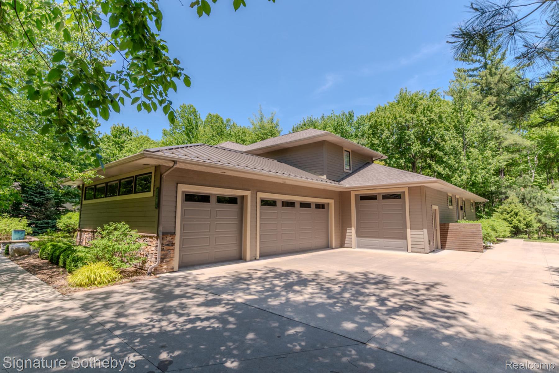 3479 E Shady Ridge Lane