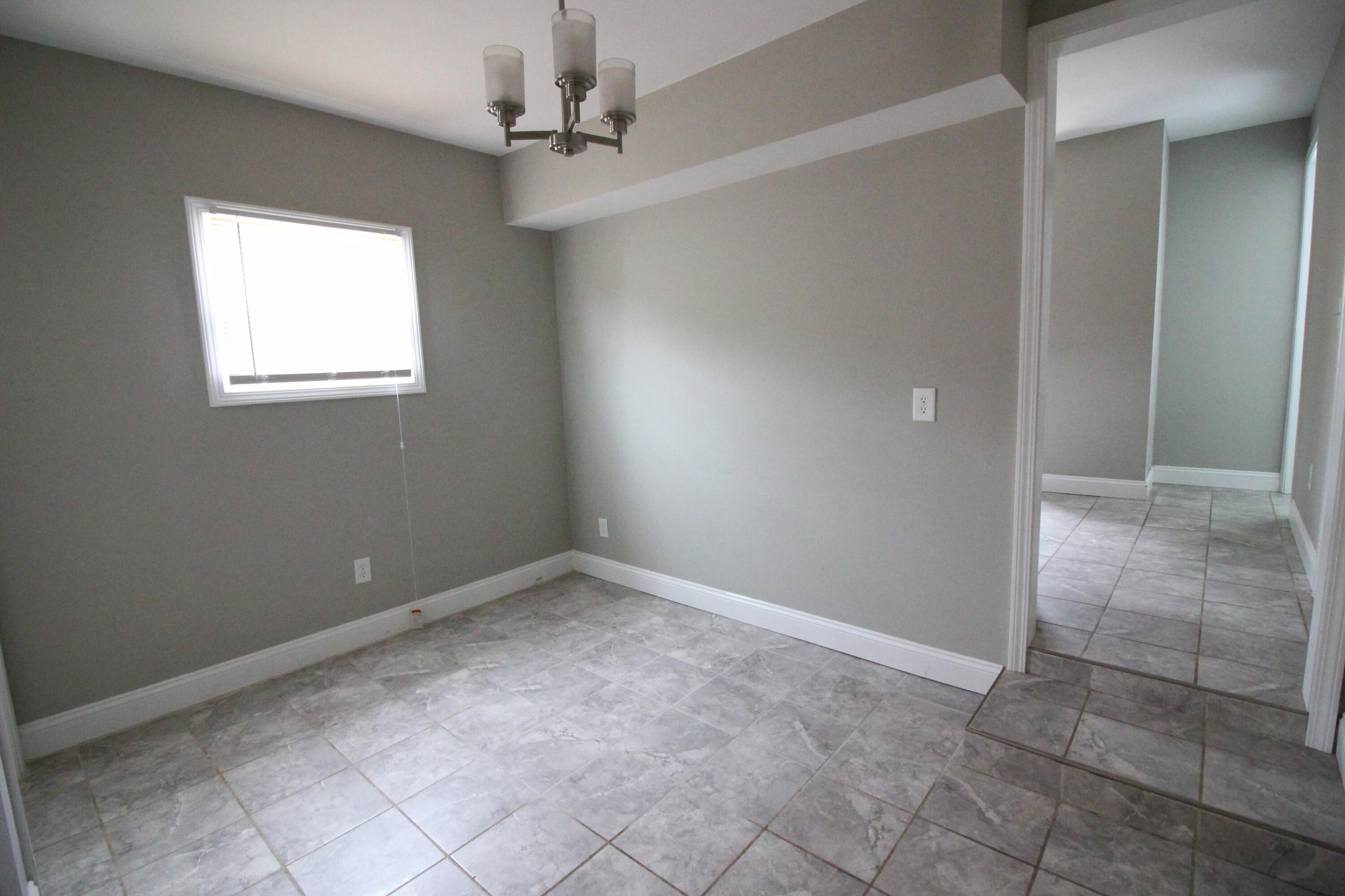 1575 Philomene Boulevard