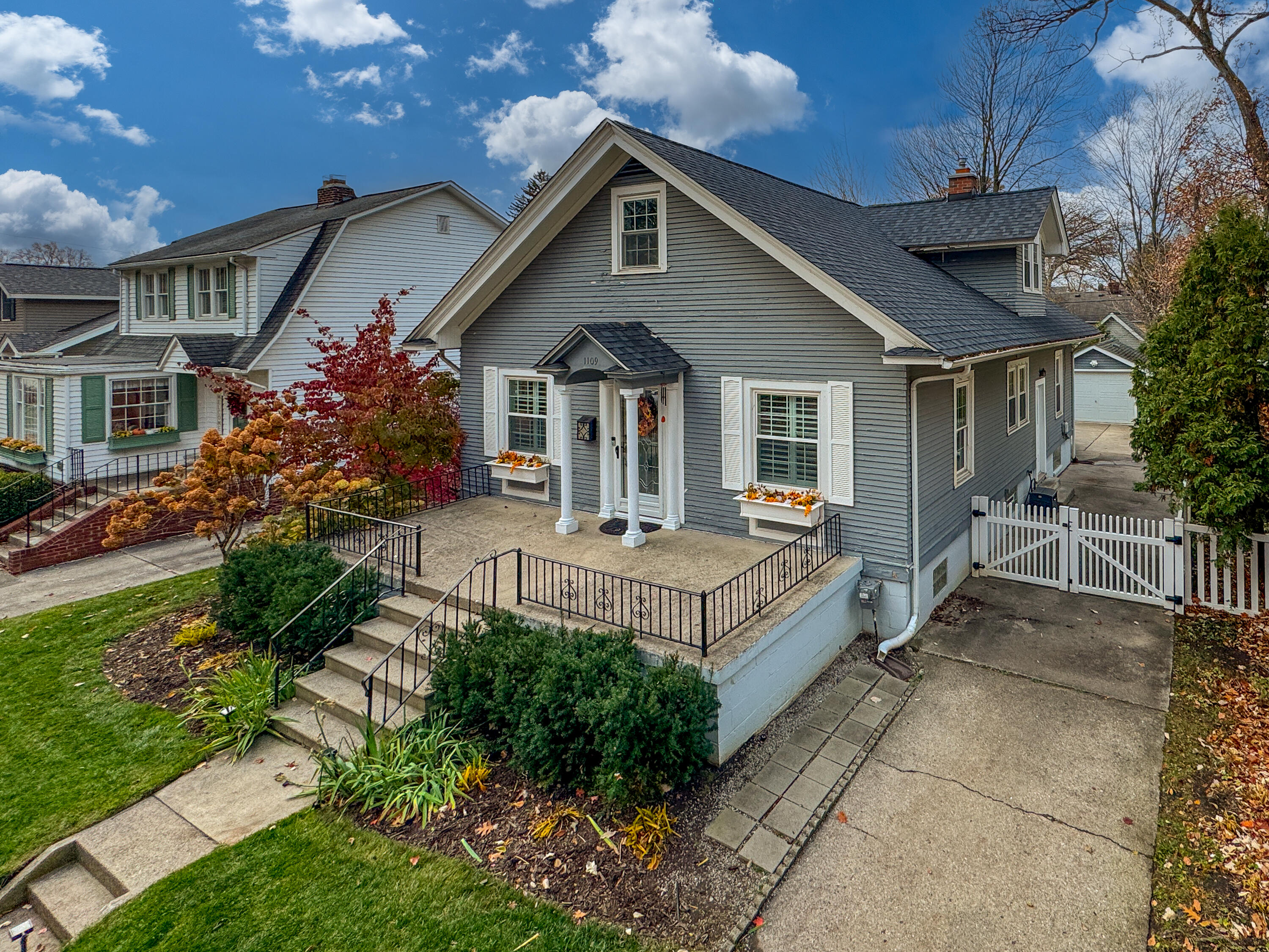 1109 Forestdale Road