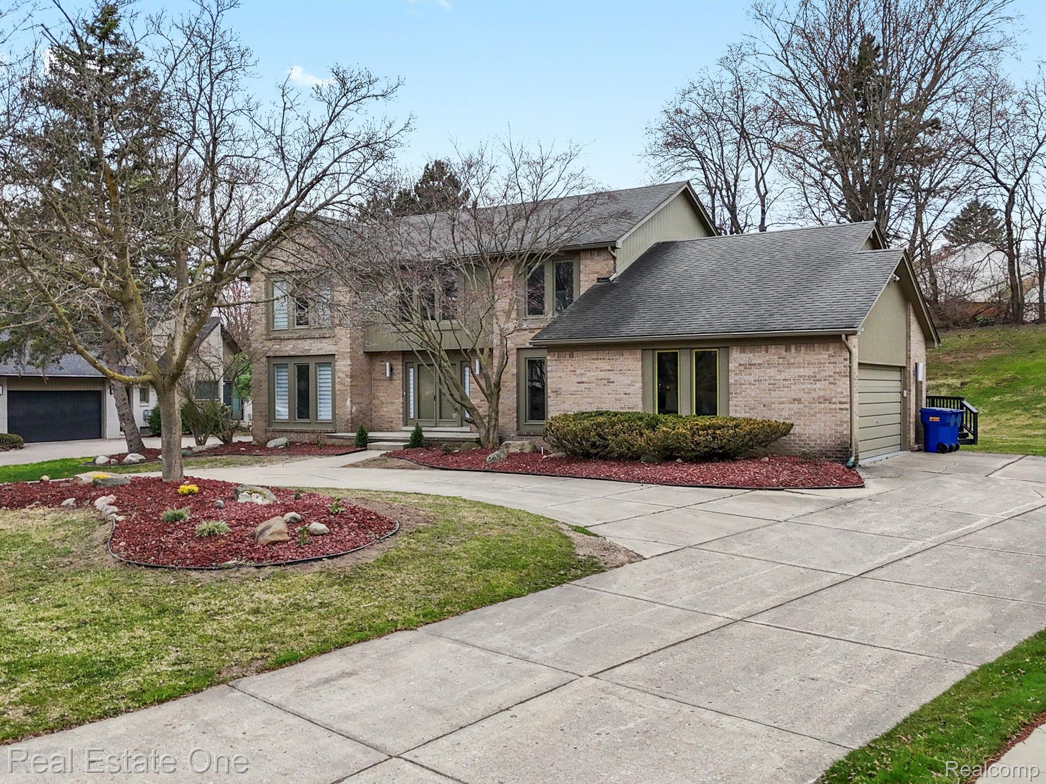 4206 SOUTHMOOR Lane