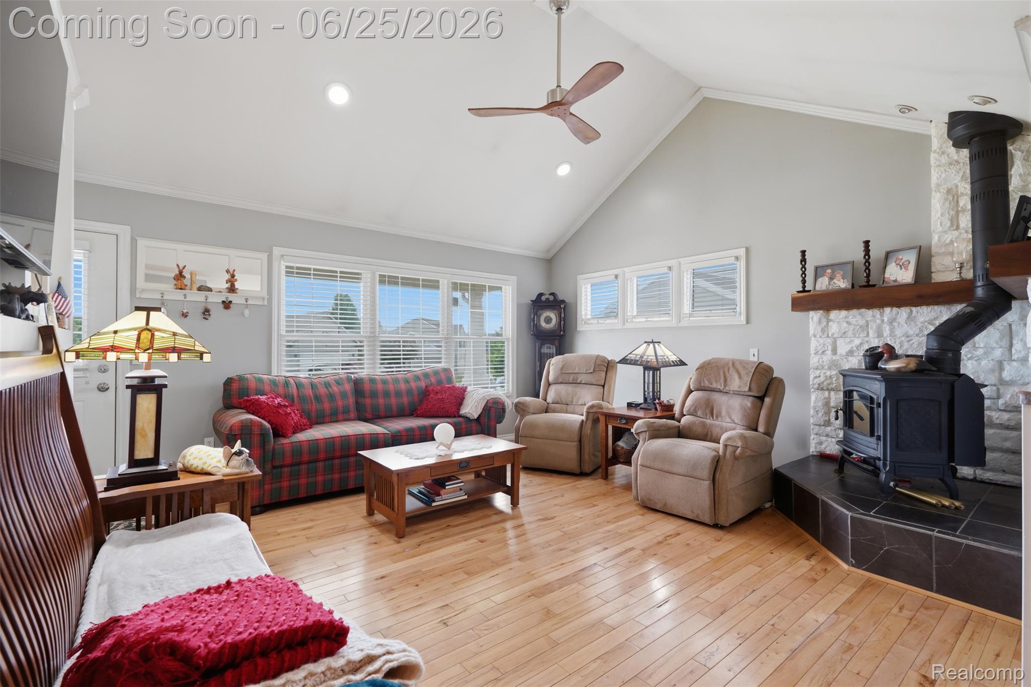 3477 Amber Oaks Drive