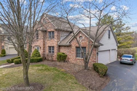 5681 WOODFIELD Parkway Grand Blanc Charter Township MI 48439