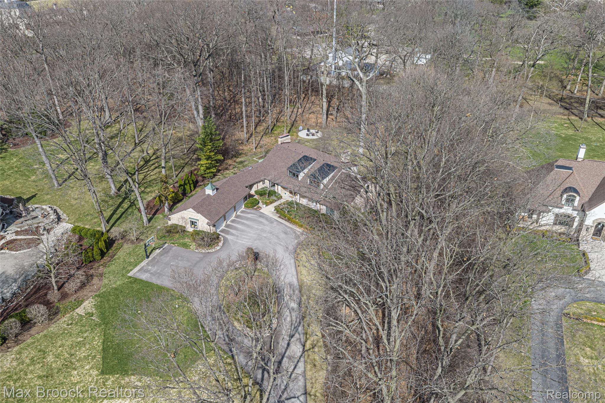 5275 Brookdale Road