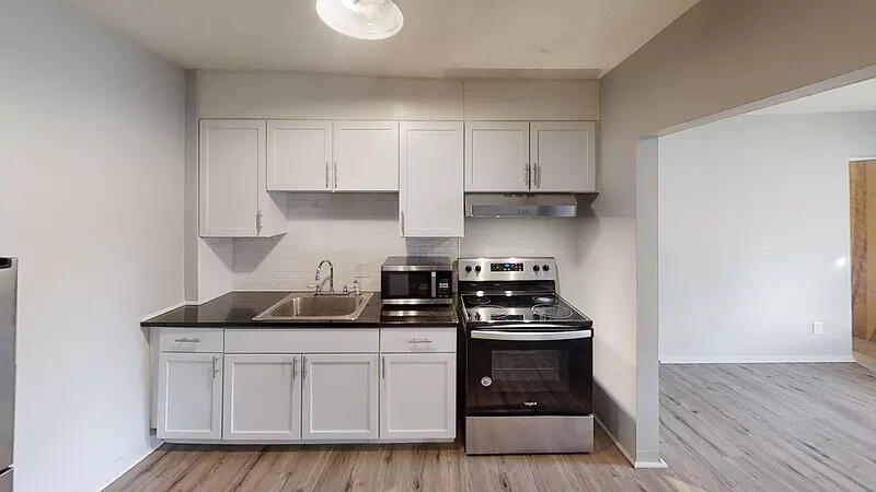 101 E McKay Street