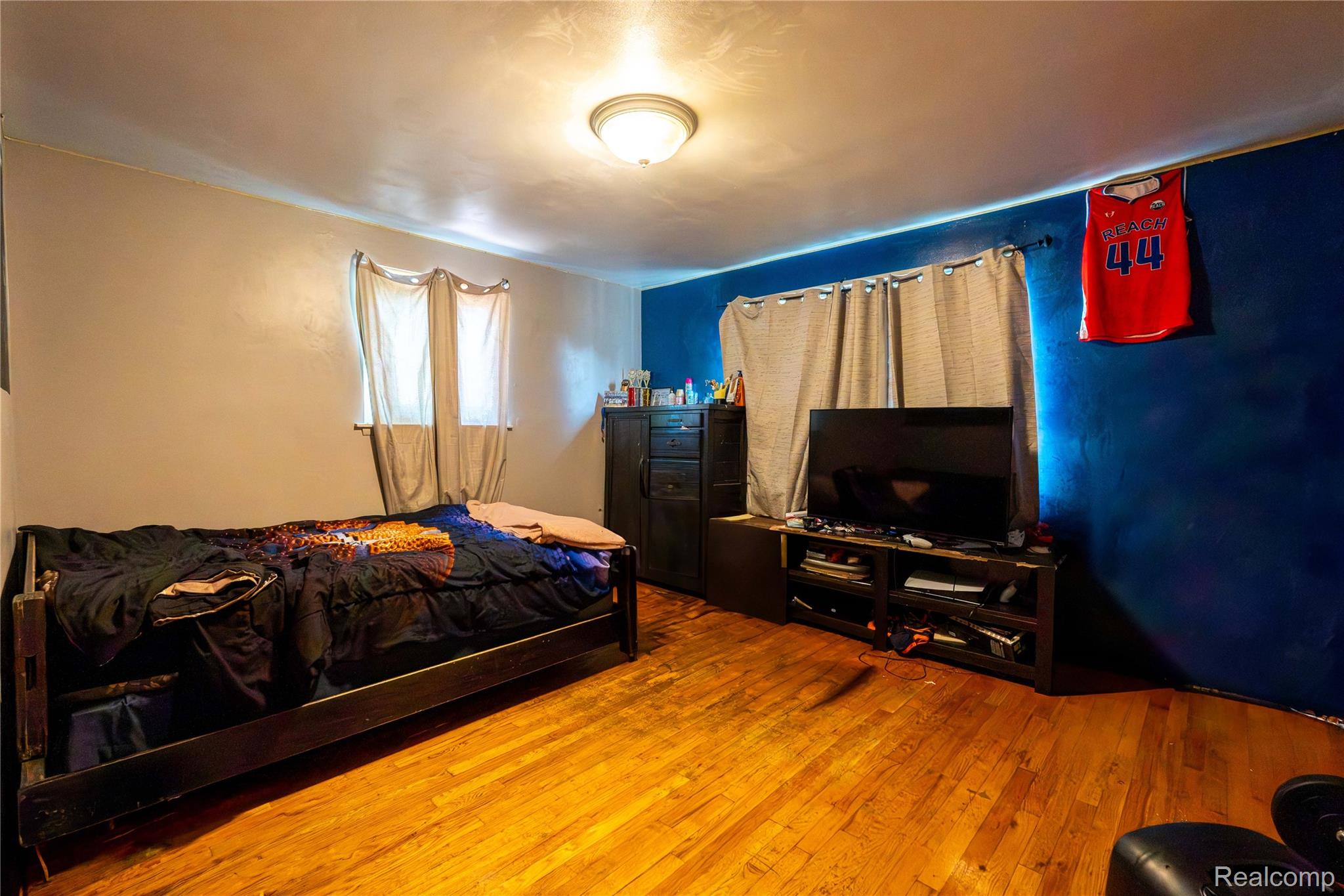 Southfield City, Michigan 48076, United States, 3 Bedrooms Bedrooms, ,2 BathroomsBathrooms,Residential,Active,194475