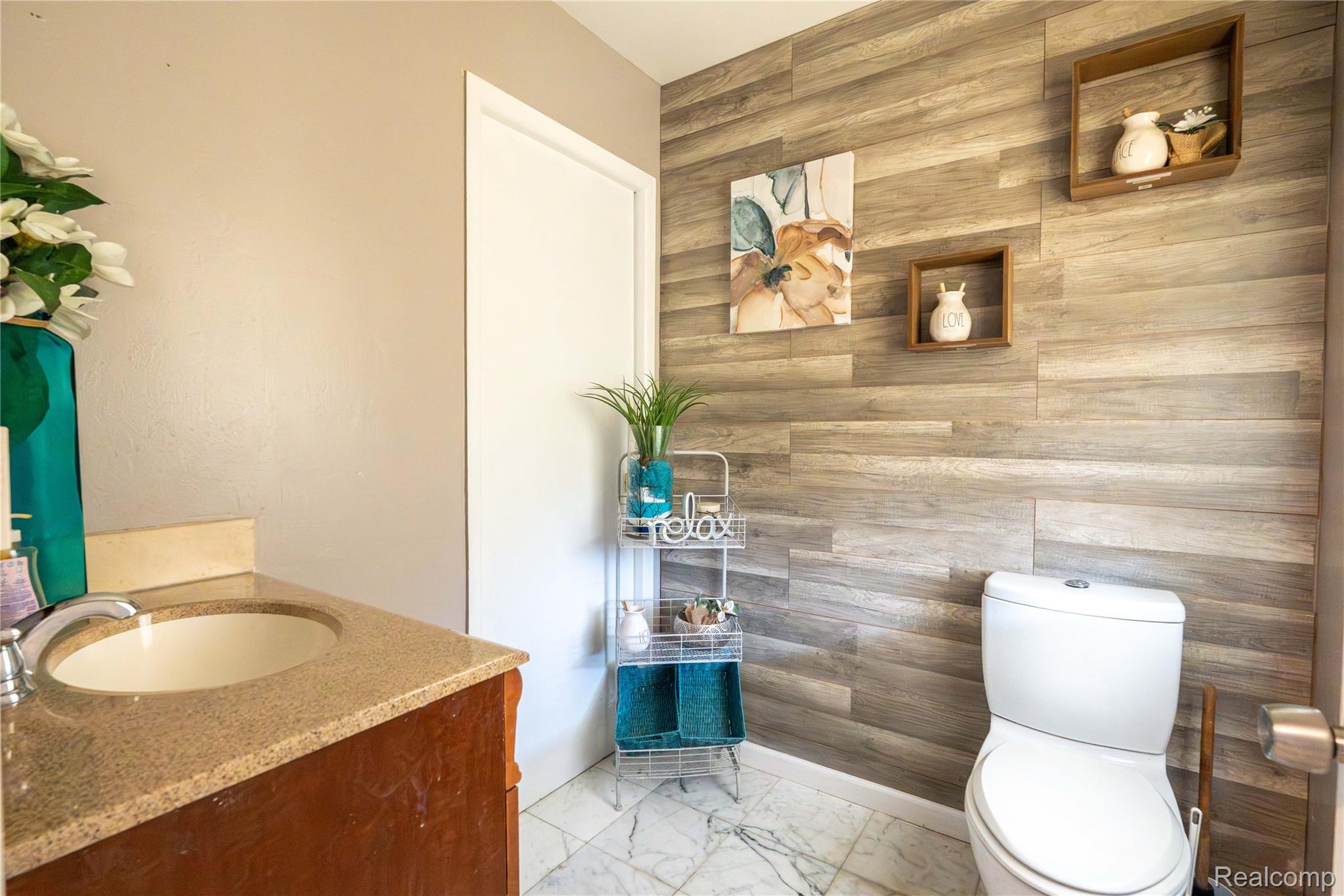 Southfield City, Michigan 48076, United States, 3 Bedrooms Bedrooms, ,2 BathroomsBathrooms,Residential,Active,194475