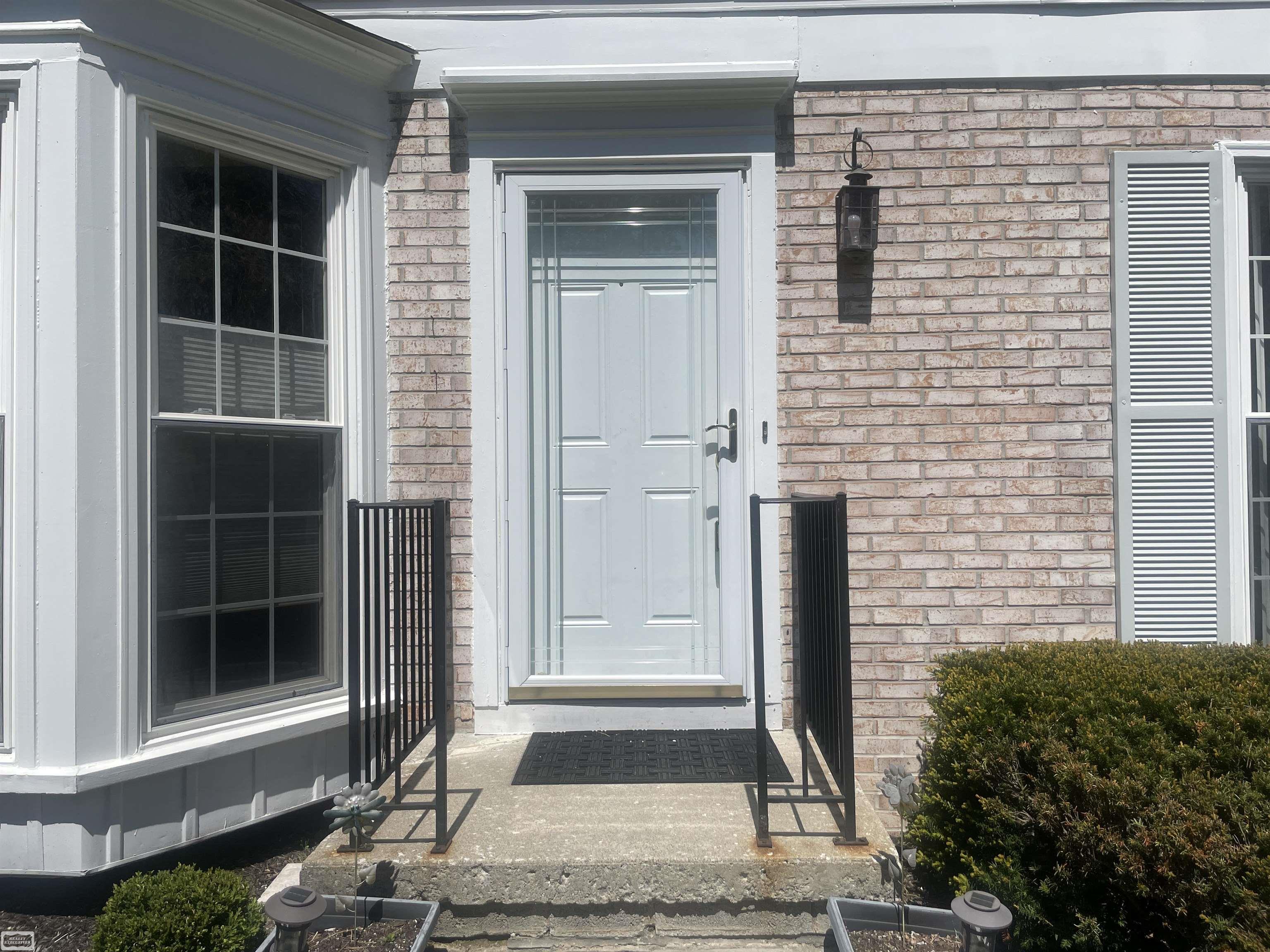 1343 Autumn Lane