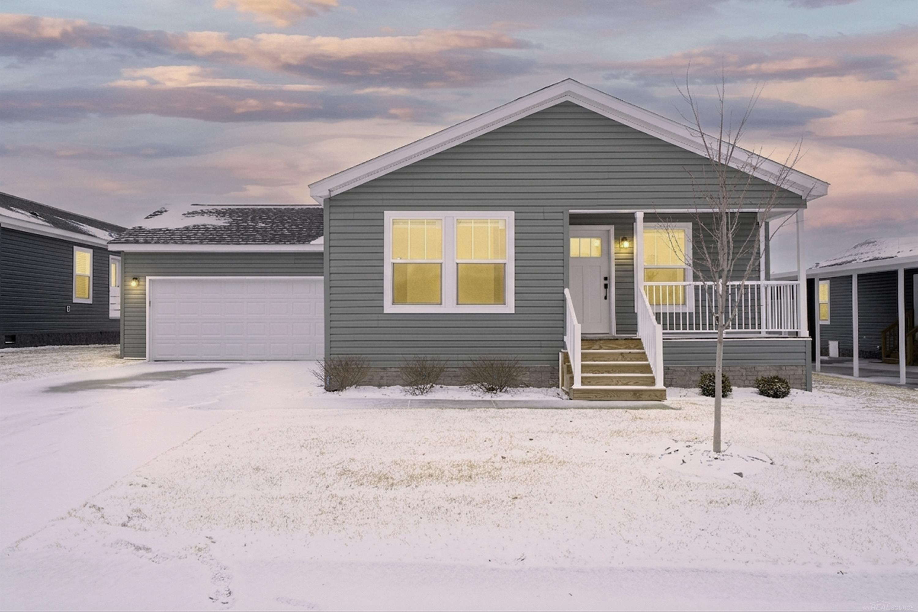 2789 Trade Winds Court