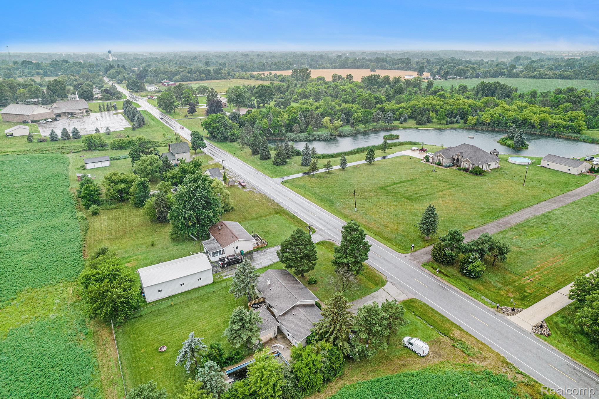 10122 E Newburg Road