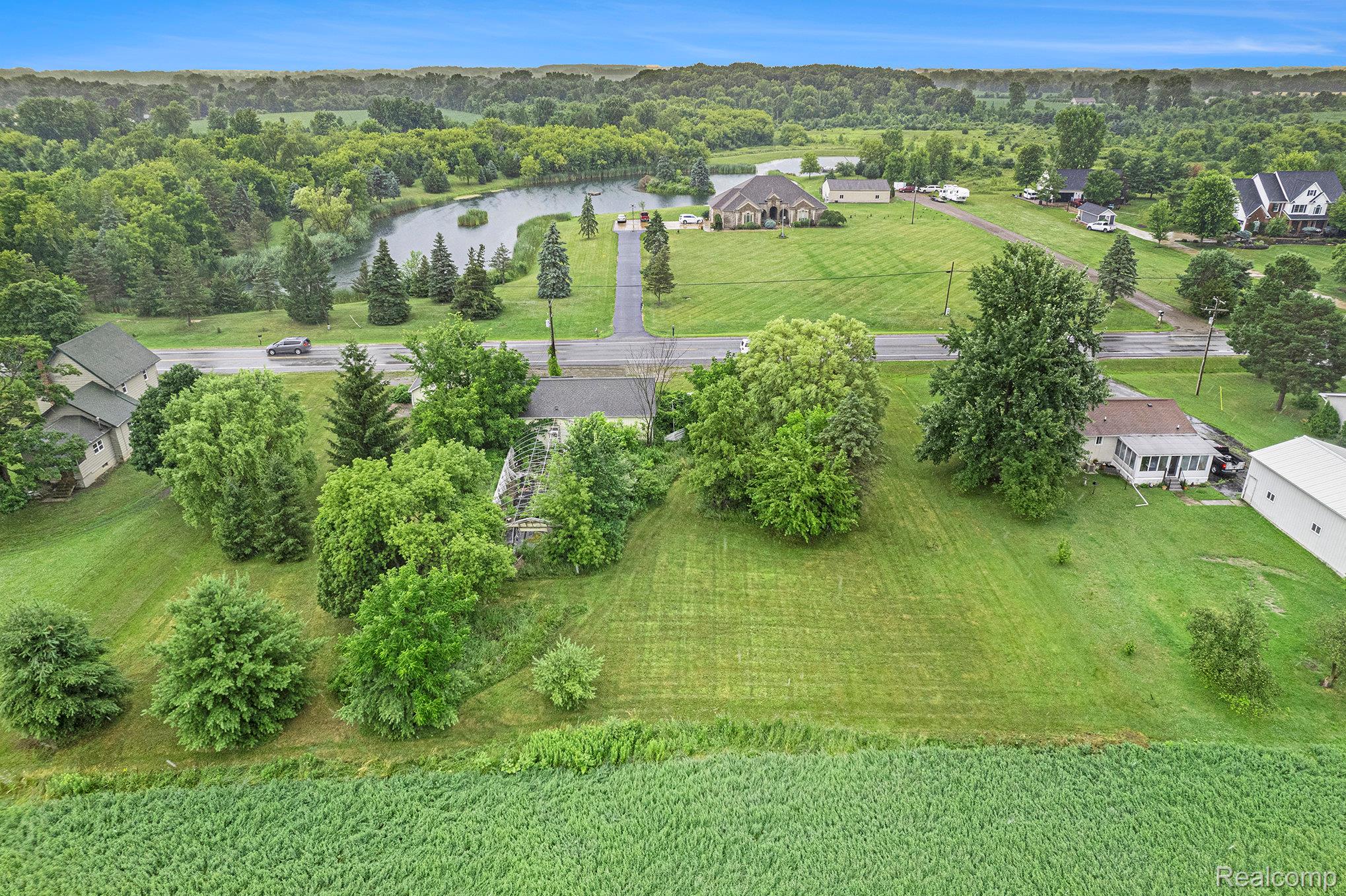 10122 E Newburg Road