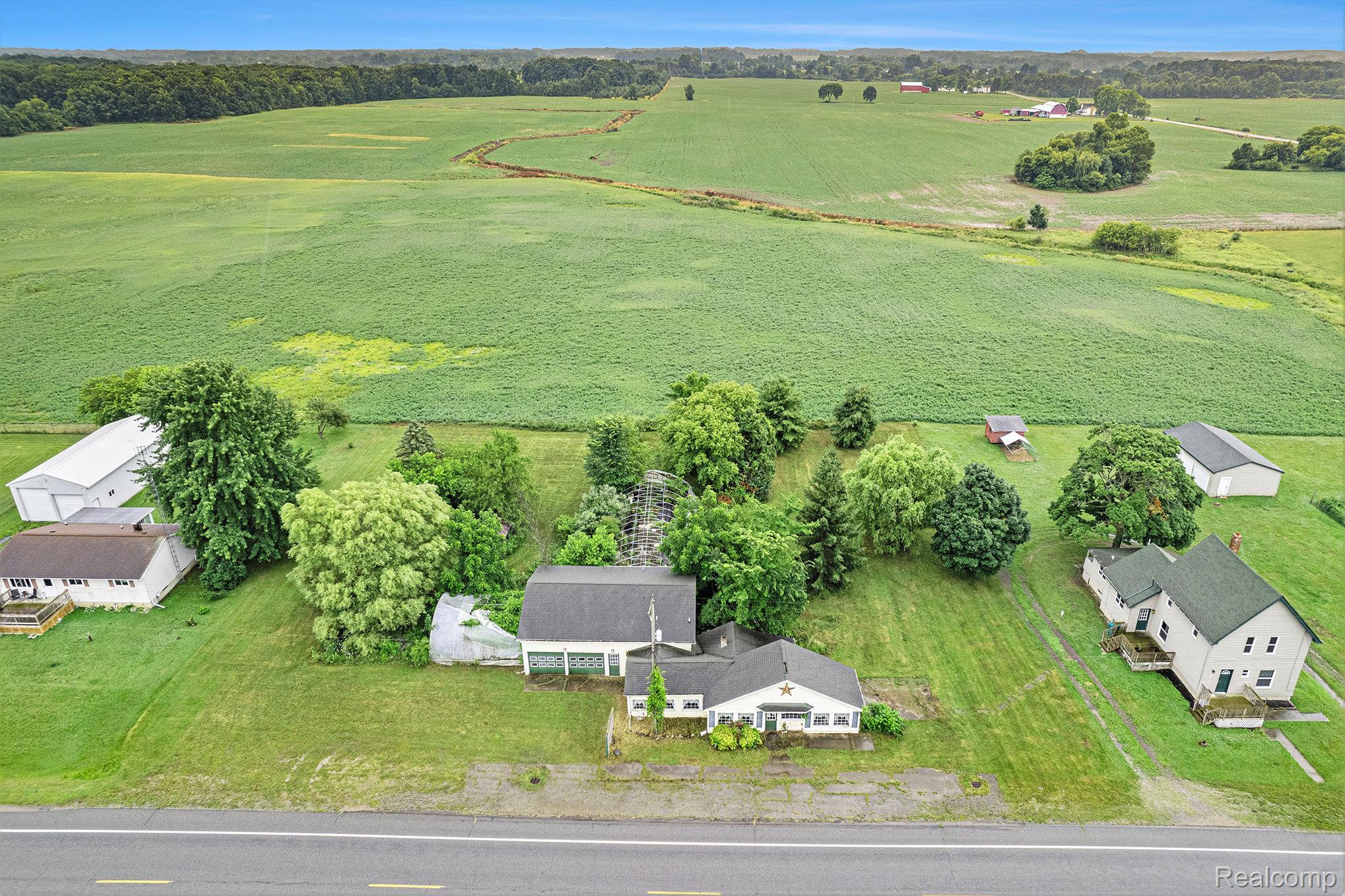 10122 E Newburg Road