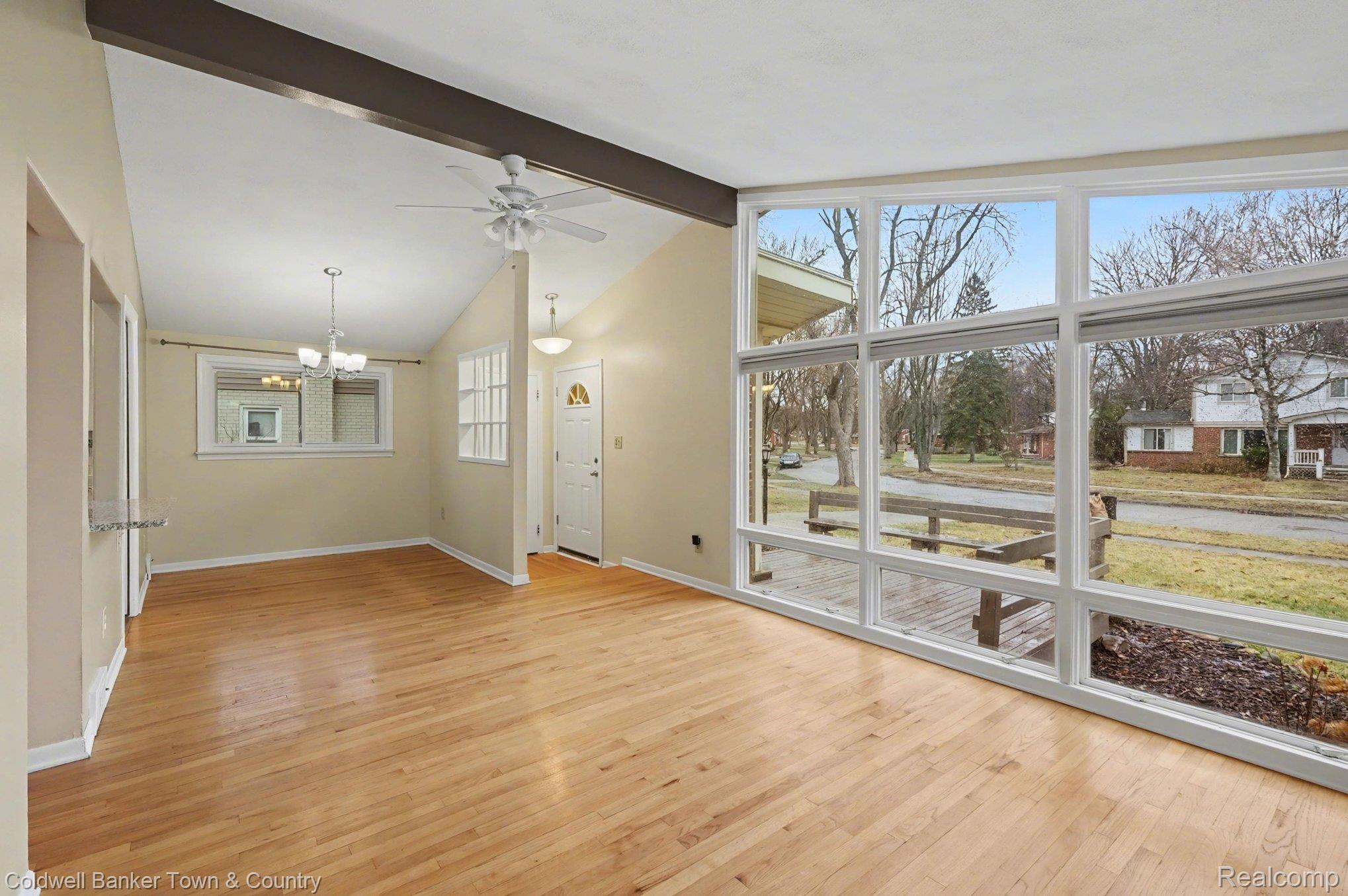 17360 Redwood Avenue