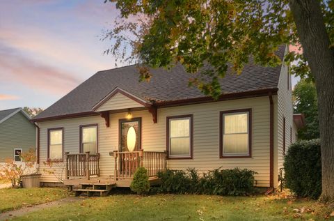 1213 Moulton Avenue North Muskegon City MI 49445