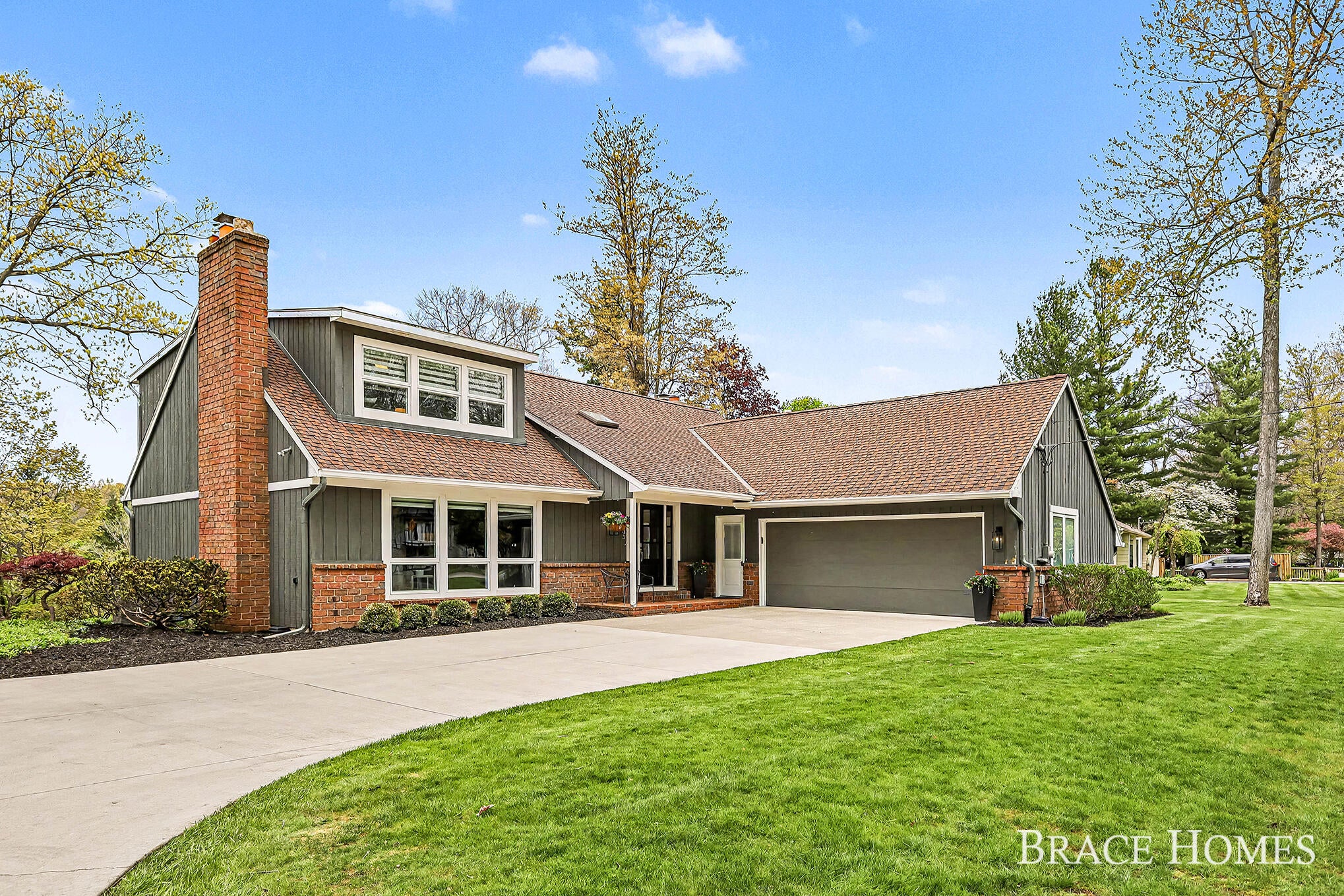 2793 Cascade Springs Drive SE