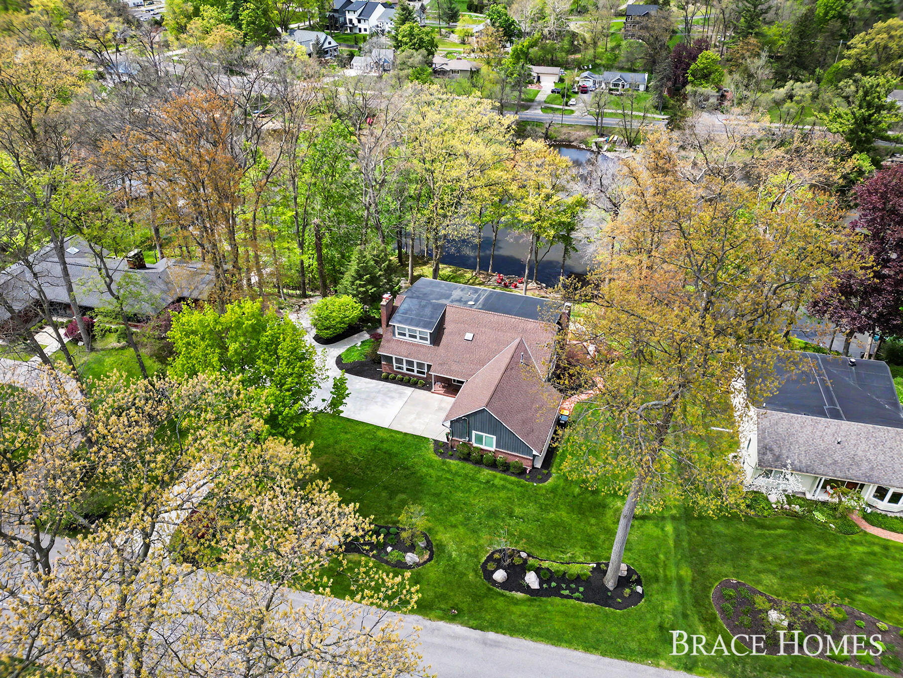 2793 Cascade Springs Drive SE