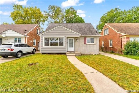 9715 WOODBINE Redford Charter Township MI 48239