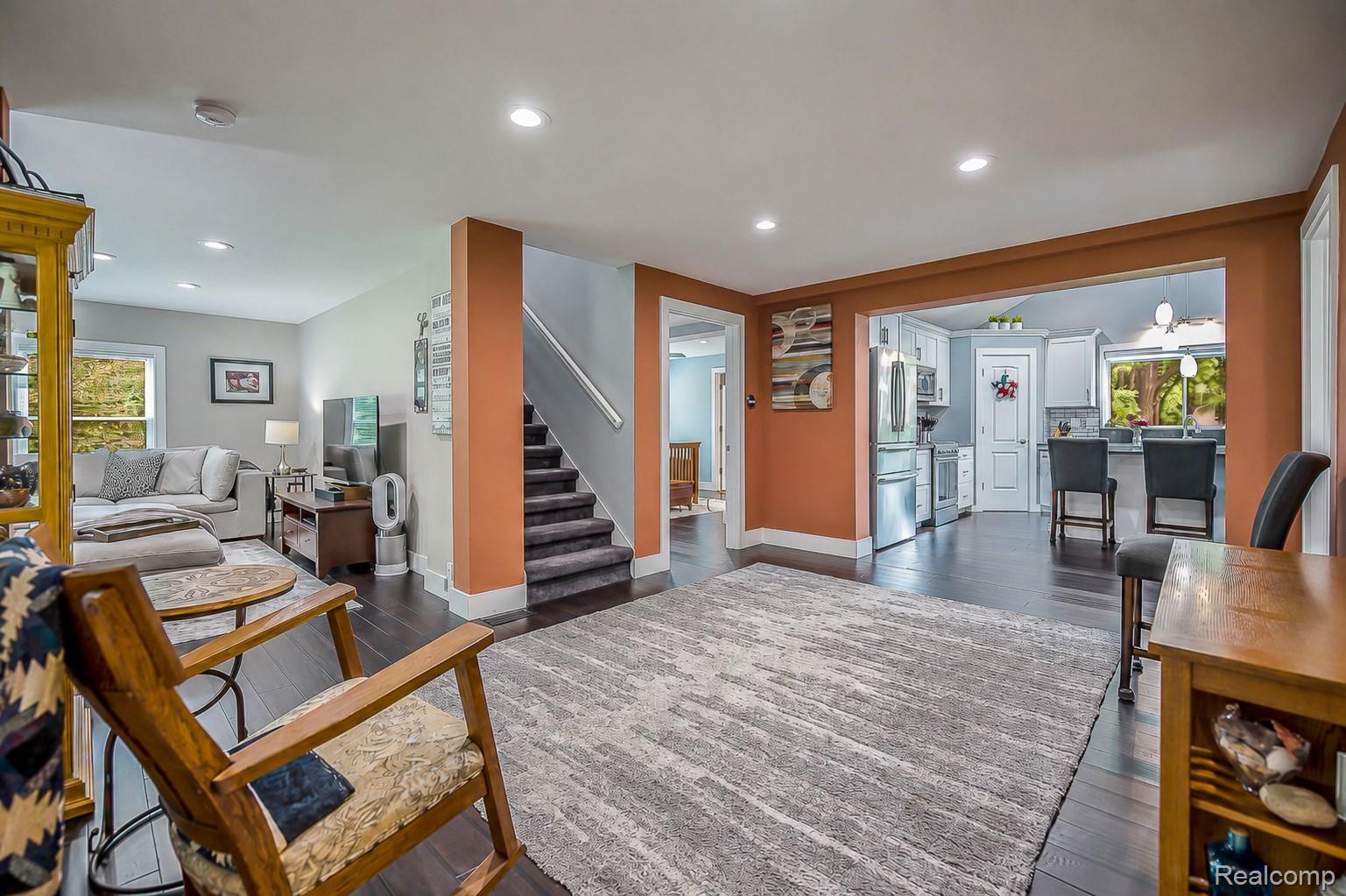 9137 Maltby Road