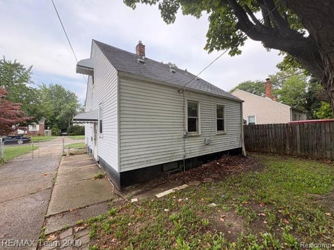 Tiny photo for 19131 Elkhart Street, Harper Woods City, MI 48225 (MLS # 20261071309)