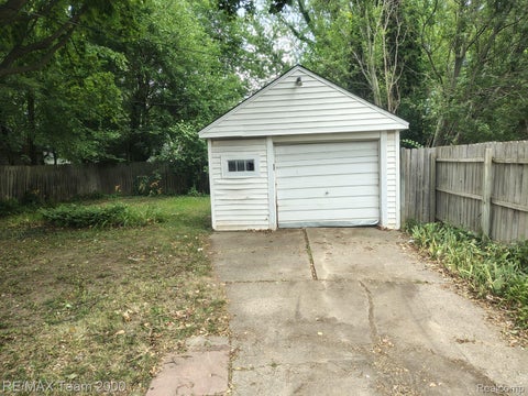 Tiny photo for 19131 Elkhart Street, Harper Woods City, MI 48225 (MLS # 20261071309)