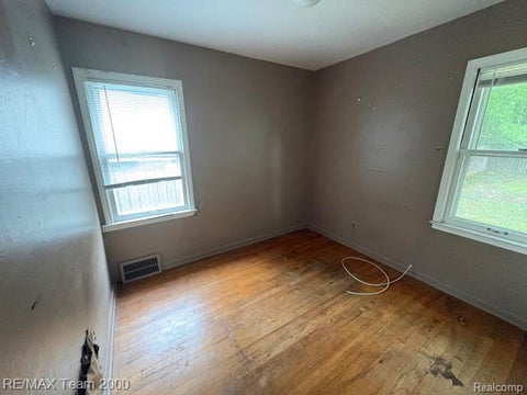 Tiny photo for 19131 Elkhart Street, Harper Woods City, MI 48225 (MLS # 20261071309)