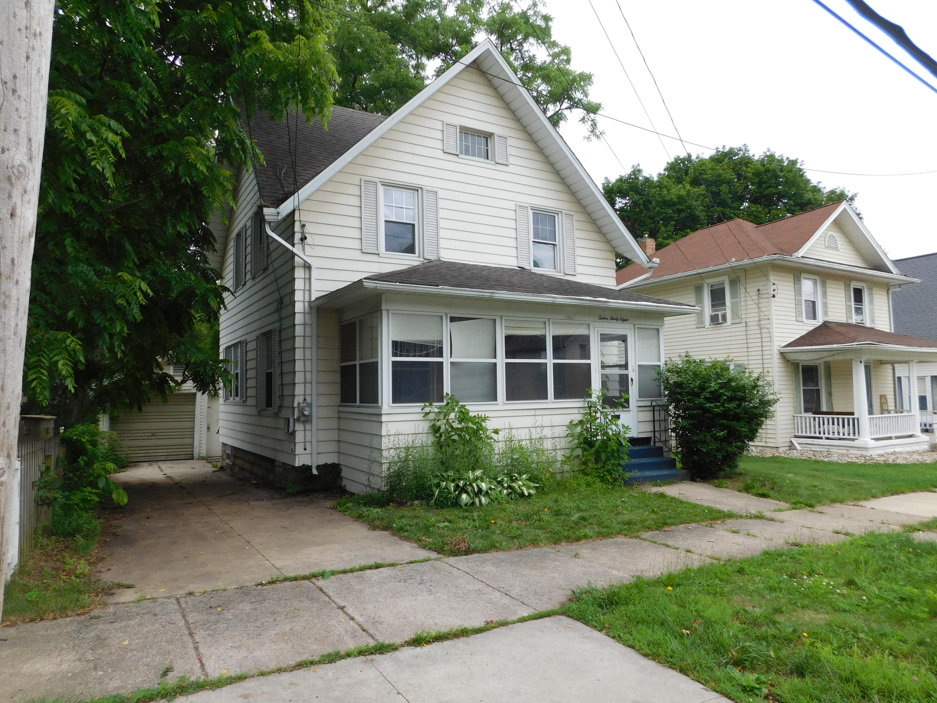 1238 3rd Street
