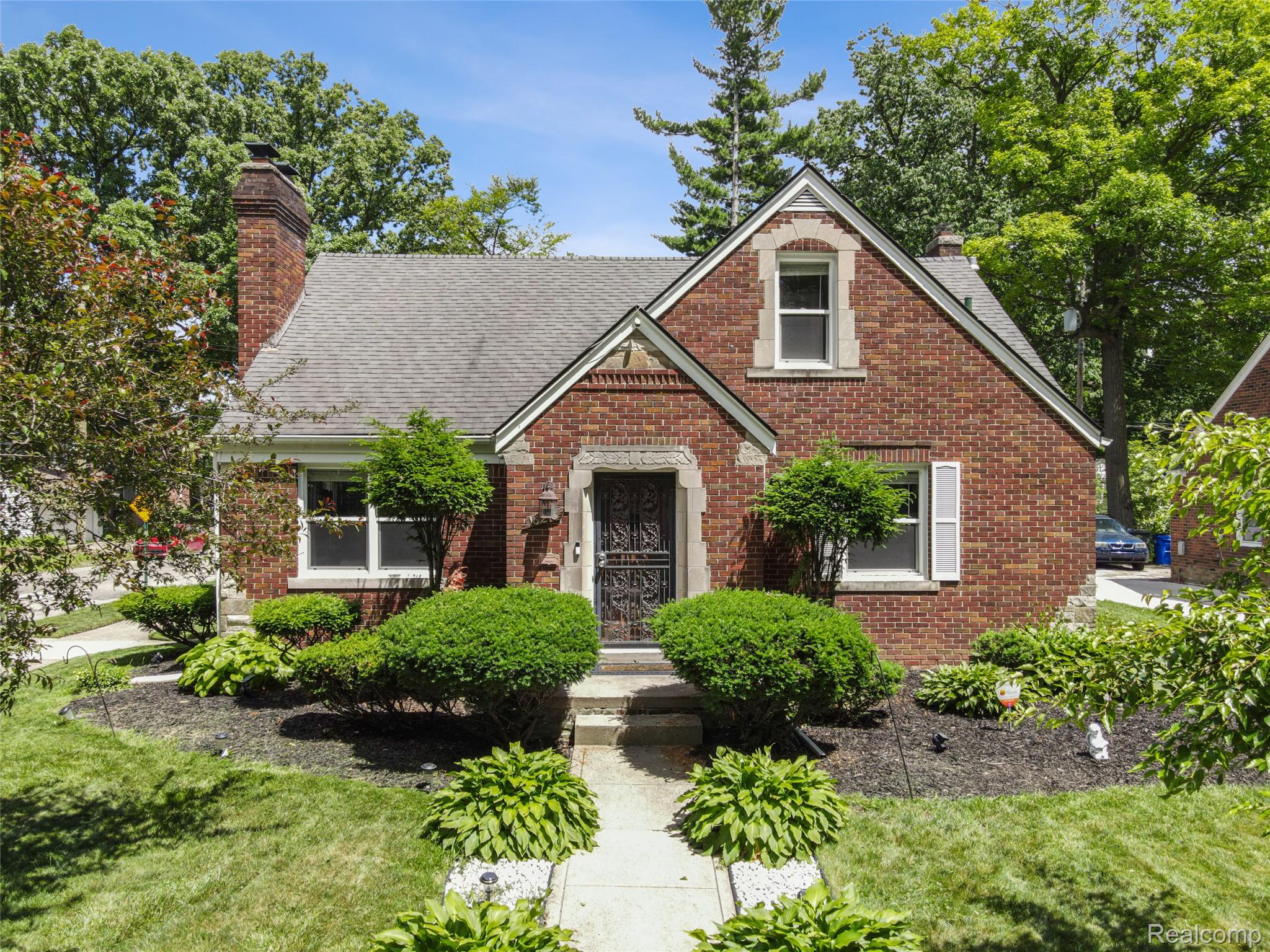 16216 Burgess