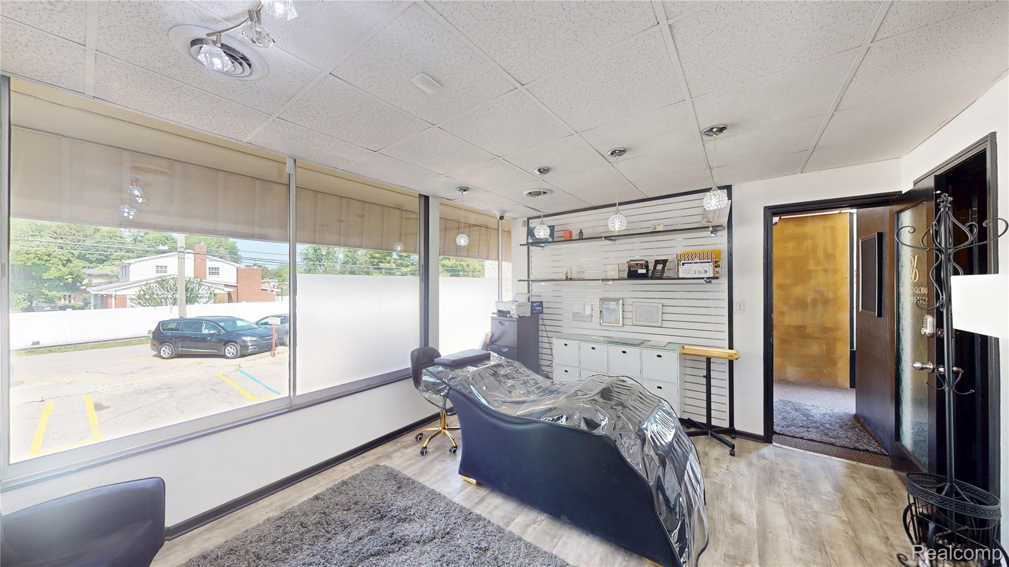 28801 Southfield Road
