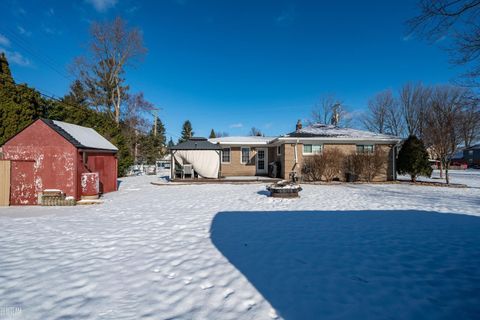 Tiny photo for 39151 Wanda Avenue, Sterling Heights City, MI 48313 (MLS # 58050196392)